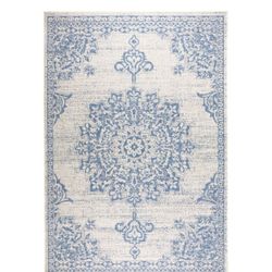 Nicole Miller Medallion Indoor/Outdoor 3’11” X 5’2” Area Rug Brand New 