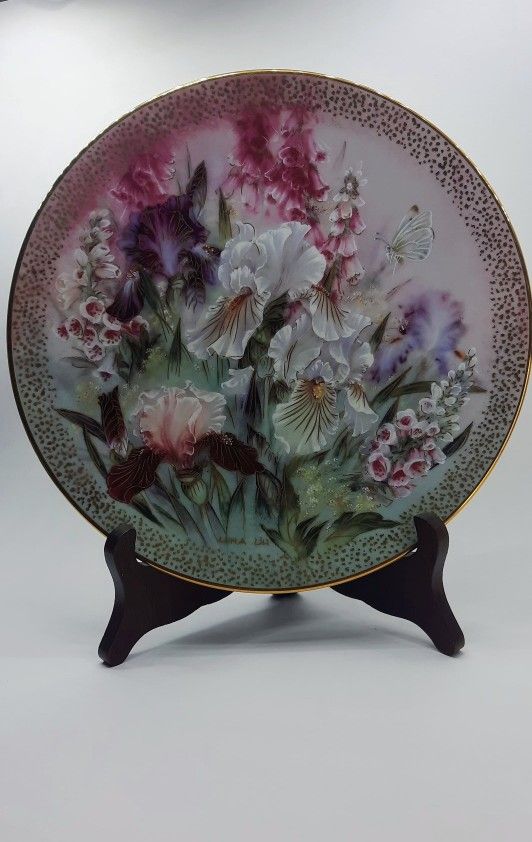 Lena Liu Collector Plate 1991  Iris Quartet  