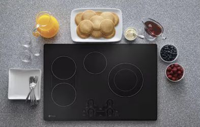 GE Profile 30 in. Electric Glass Smart Stove