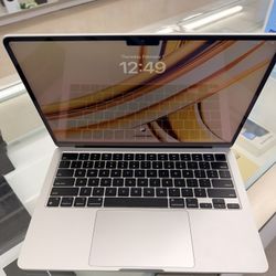 MacBook Air M2 256gb 8ram 