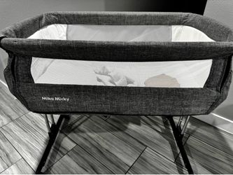 Mika Mickey Bassinet