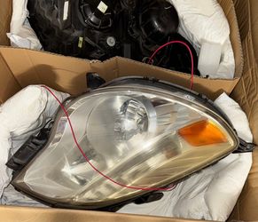 Original headlights for a 2014 Chevrolet equinox lt