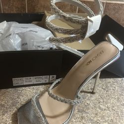 Silver , Size 9 Heels 