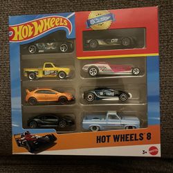 Hot Wheels 8