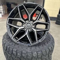 Fuel FC FLUX 20x10 6x139.7 -18 black with 33x12.50r20 mud tires available in stock we finance