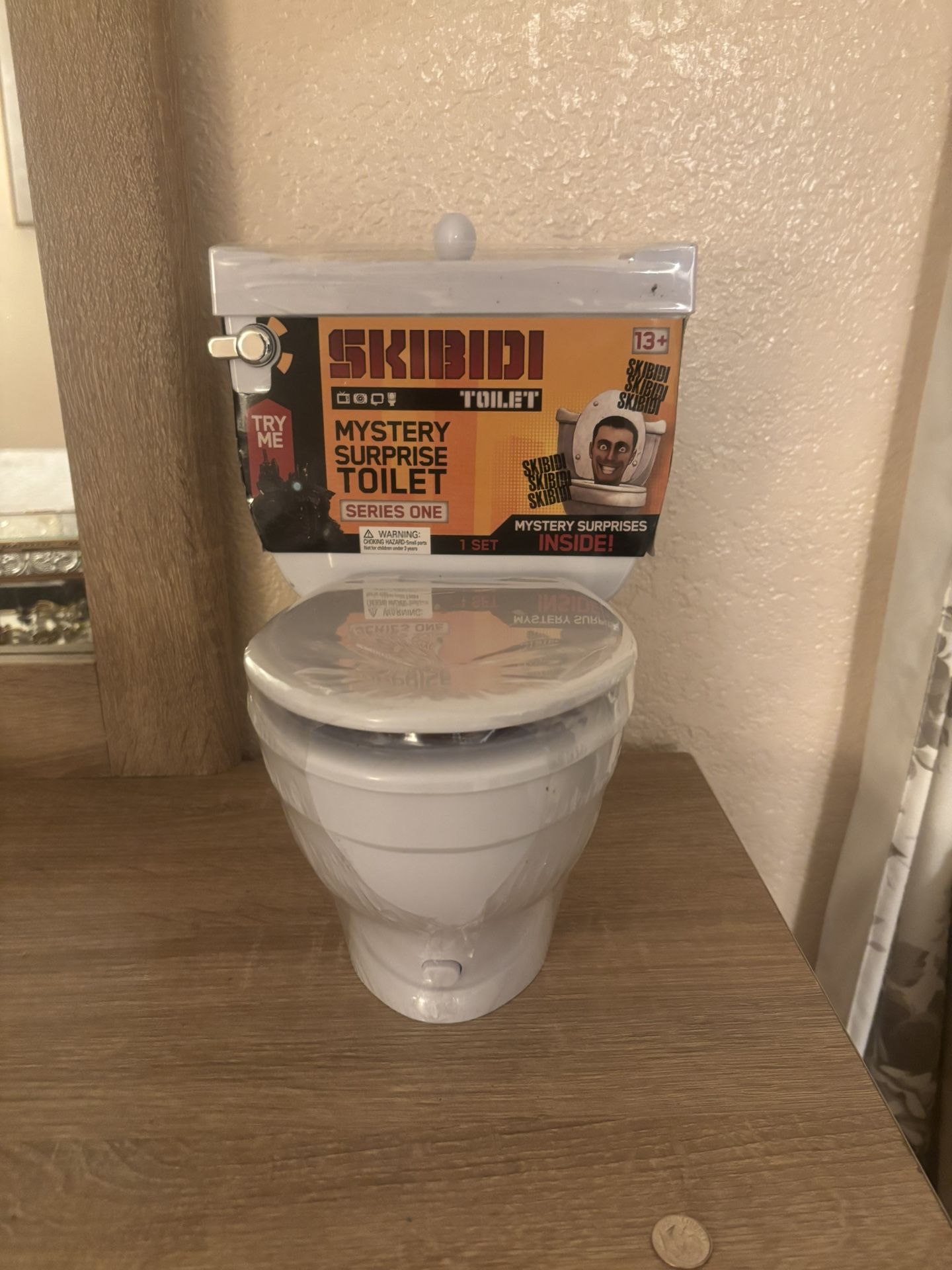 Skibidi Toilet Mystery Surprise Box