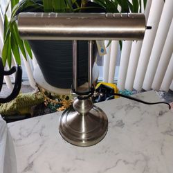 Table Lamp Chrome Pickup Only Cash 