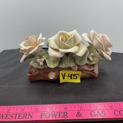 Napoleon Porcelain Roses On Log Italy Capodimonte(v45)