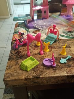 Minnie Mouse's Dog Show