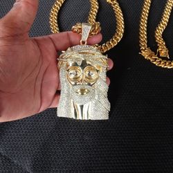 Big Jesus pendant set