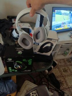 3 headsets worth 3 bills selling cheap