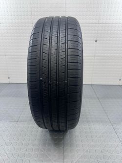 One LikeNew tire 205/55/16 94V # 1377
