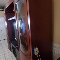 Beautiful Cherry Wood Entertainment Center 