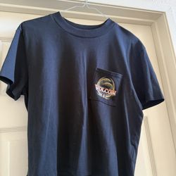 Volcom Women’s Shirt Size Medium 