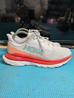 Hoka One One Mach 4 Women's Sneakers Mesh White Red Peach Athletic Running 8B