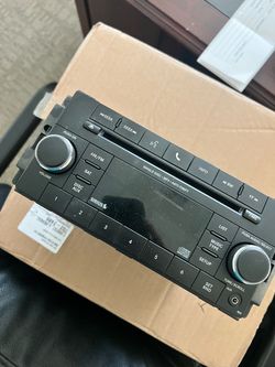 Dodge Chrysler OEM Single Disc CD MP3 Car Radio