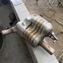 Mercedes  Mufflers Both Factory 
