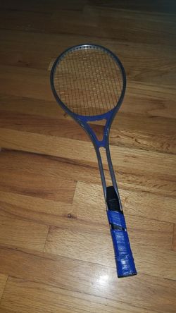 Aluminum tennis racquet