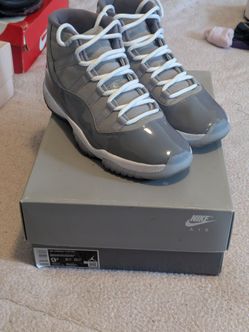 Cool greys GREAT CONDITION