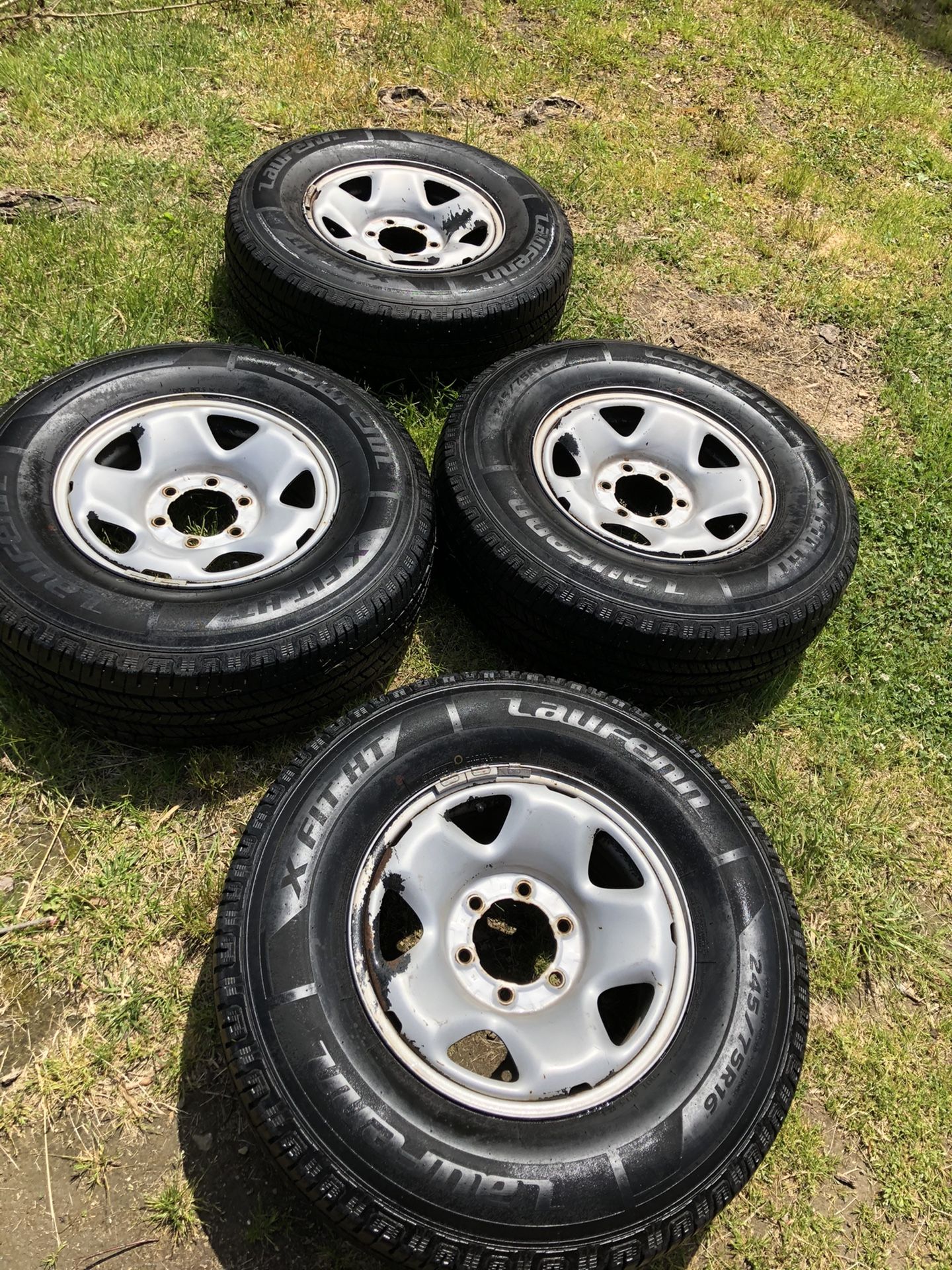 Toyota Tacoma wheels and tires
