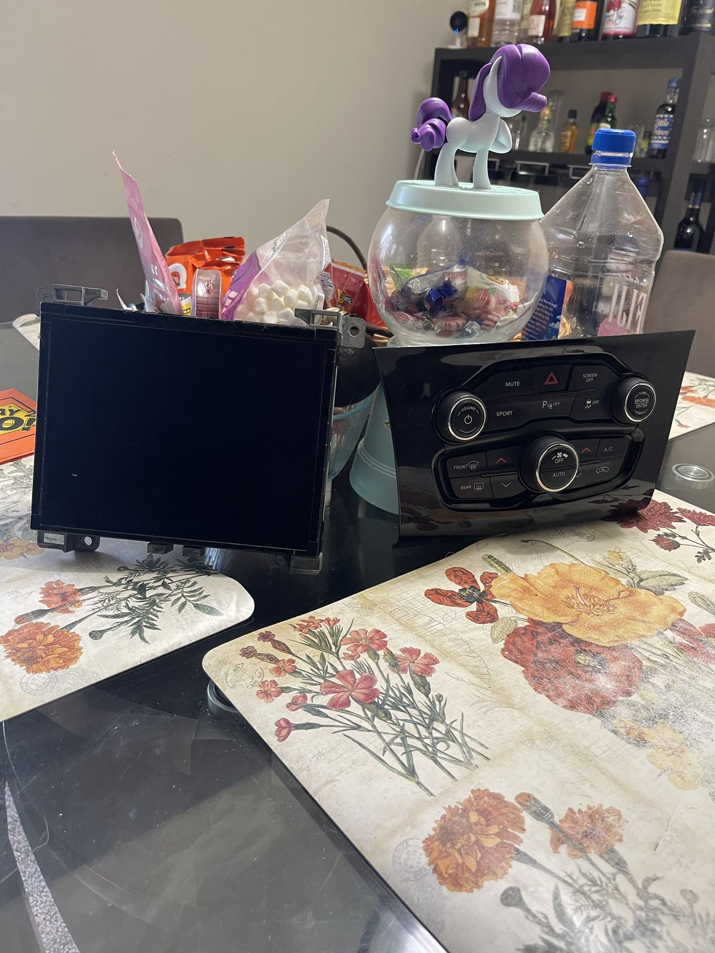 2018 Chrysler 300s Radio Screen