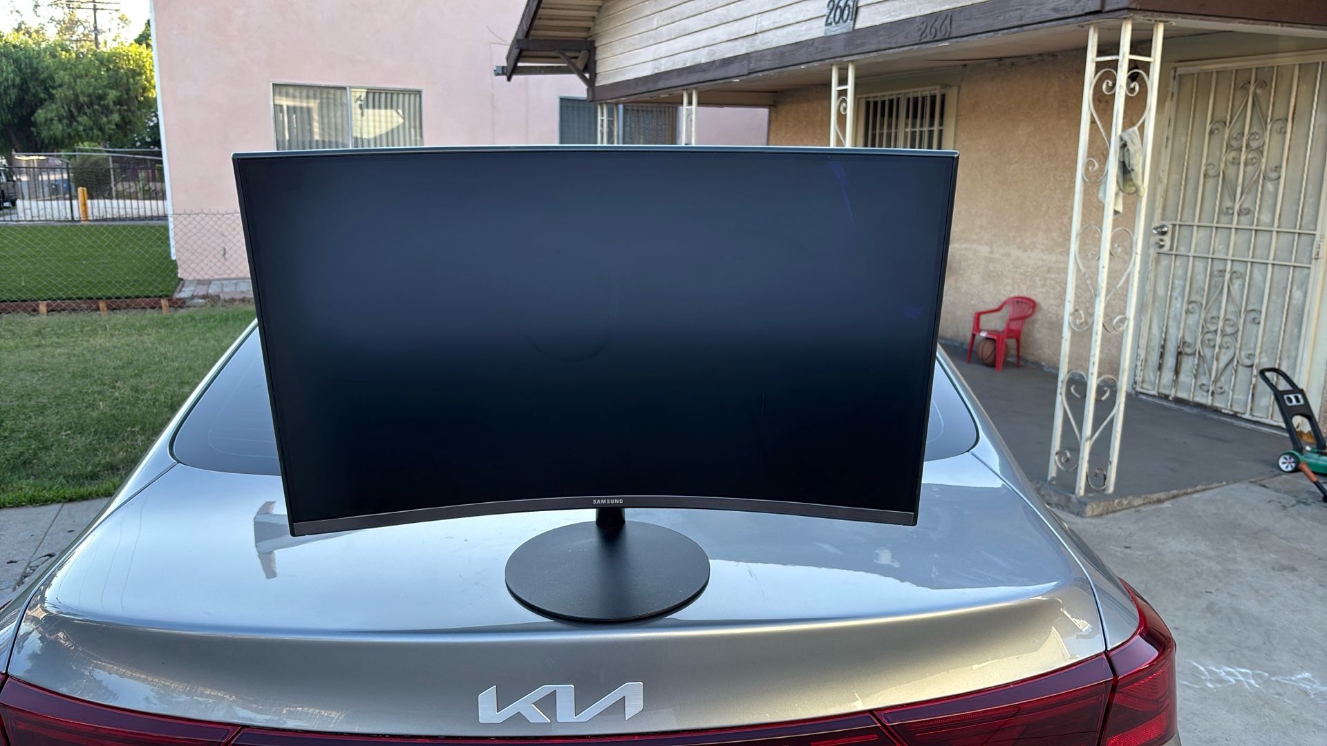 SAMSUNG GAMING MONITOR