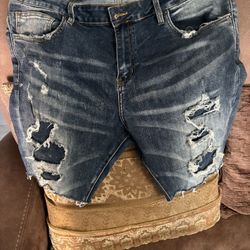 MACOBI Men Short Size 36