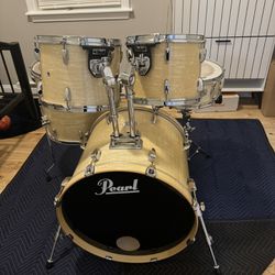 Pearl EXR 5 Piece Drumset 