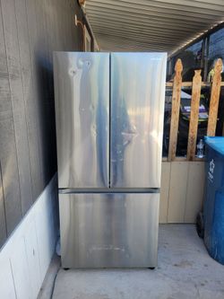Refrigerator Samsung