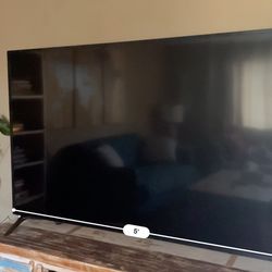 LG Smart TV 70”