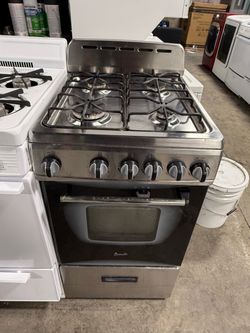 Avanti Stainless Steel 4 burner range stove