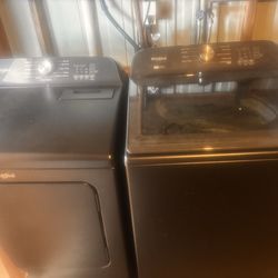 Gas Washer and Dryer Set