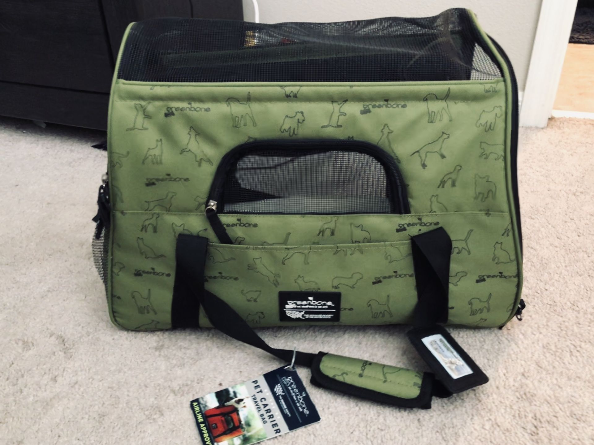 Green bone pet carrier the humane society of the United States travel bag Dog small breed or cat Promise to assure proper shipping methods