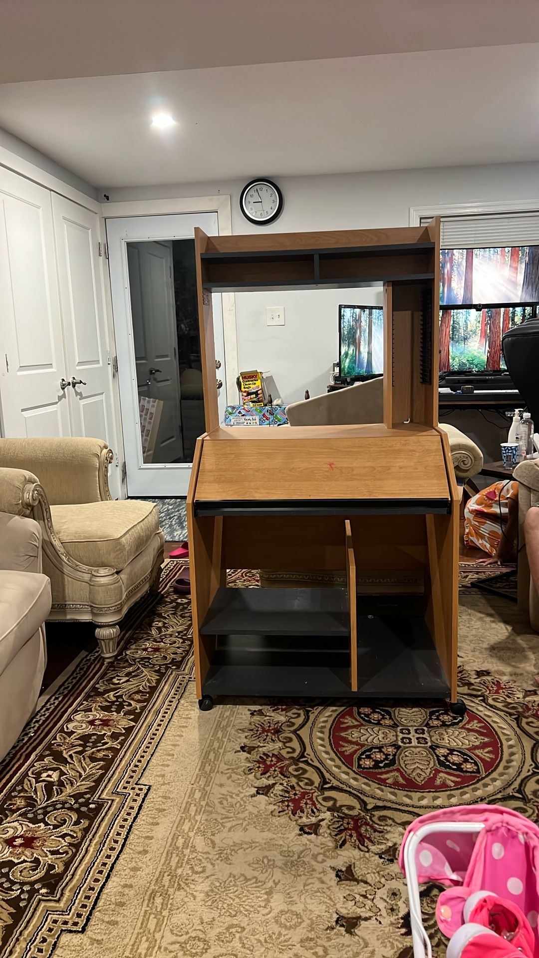 Free Desk