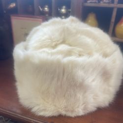 Vintage white fur rabbit hat size large