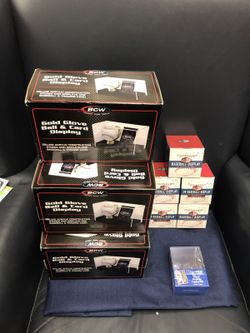 Baseball Display Items Lot, includes 5 Gold Glove & Card Holder Display Cases, 5 Baseball Cube Cases & 1 pack of Baseball Card Toploaders