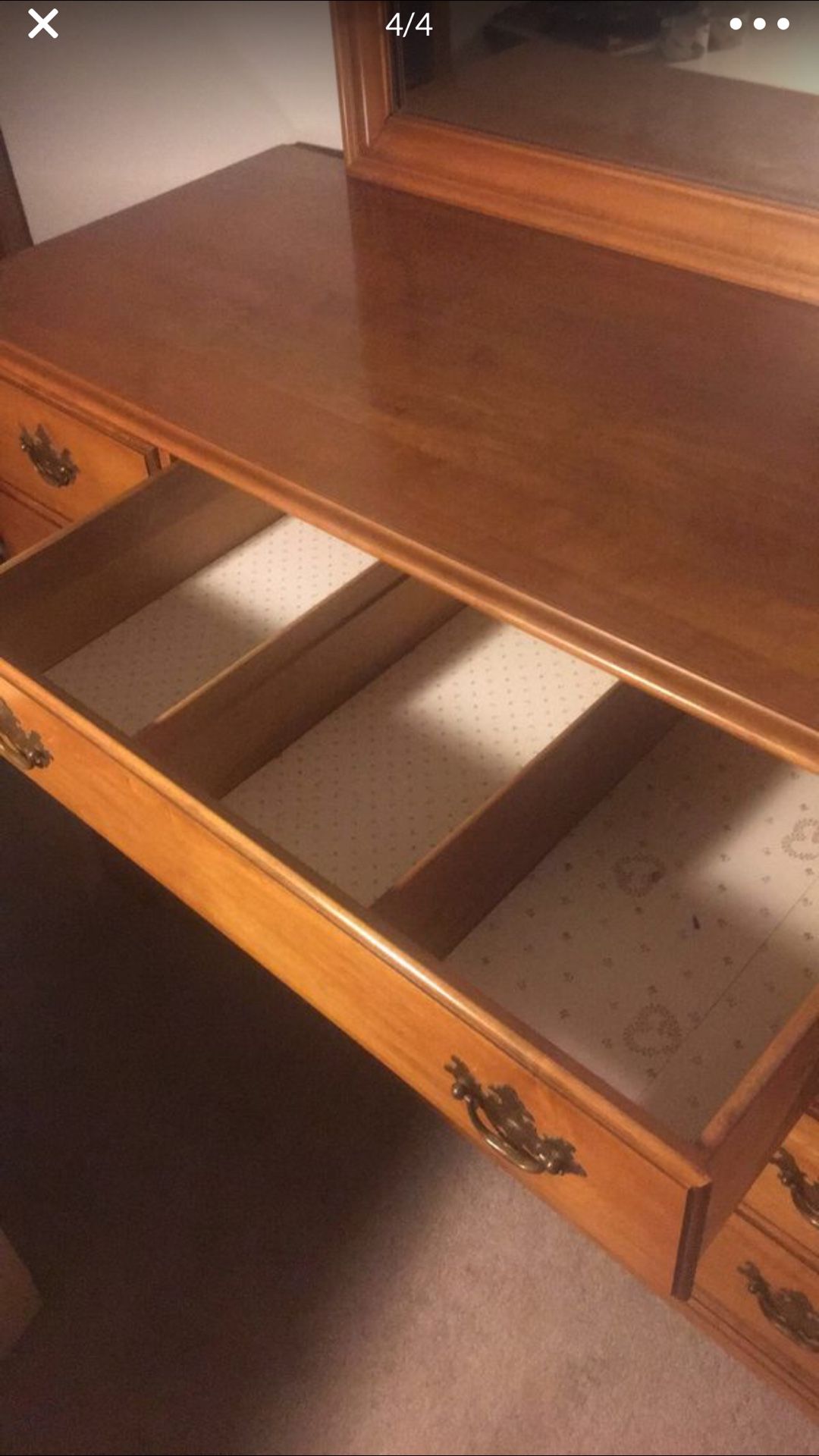 1970’s solid wood dresser with Mirror