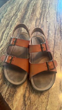 Girl shoes