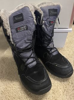 Bass Pro Women’s Winter Boots Size 9