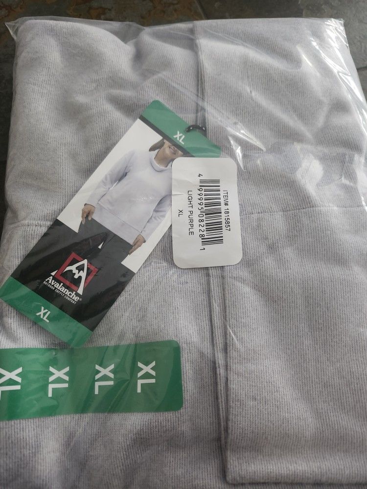 Avalanche Womans Relax Fit Cowl Neck Pullover