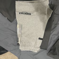 Essentials Light Oatmeal Small