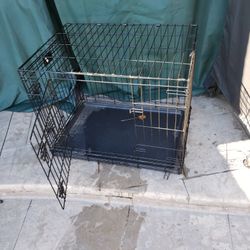 Dog Crate - Medium Size 24x36