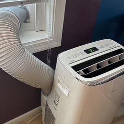 LG AC Unit Portable Air Conditioners