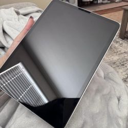 iPad 11 Pro 4th Gen Cellular + wifi 128Gb