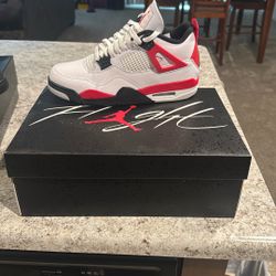Air Jordan 4 Retro
