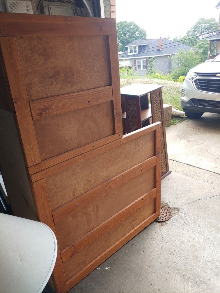 Bayview Stairway Chest