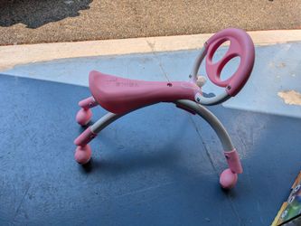 YBike Pewi Kids Ride-On Toy Pink