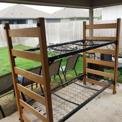  bunk bed in good condition $150 OBO