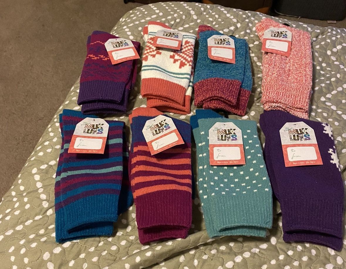 Muk Luks; 8 Pairs Of Women’s Gift Socks