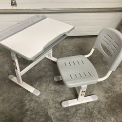 Adjustable children’s desk and chair combo